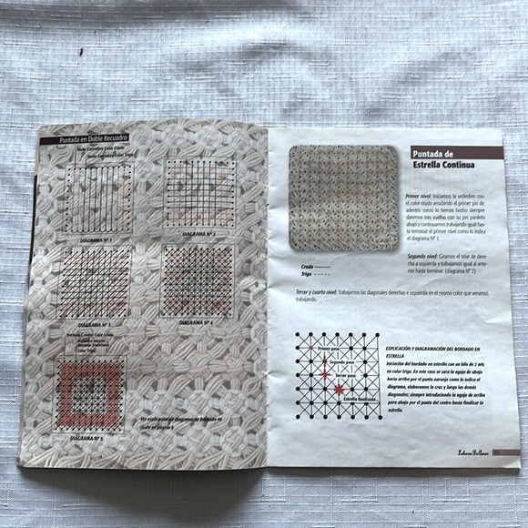 LAP LOOM MAGAZINES SPANISH VERSION - Picture 7 of 9